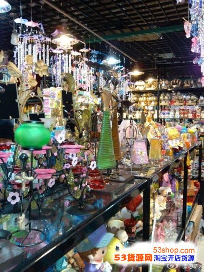 家居用品图片:让家更温馨舒适